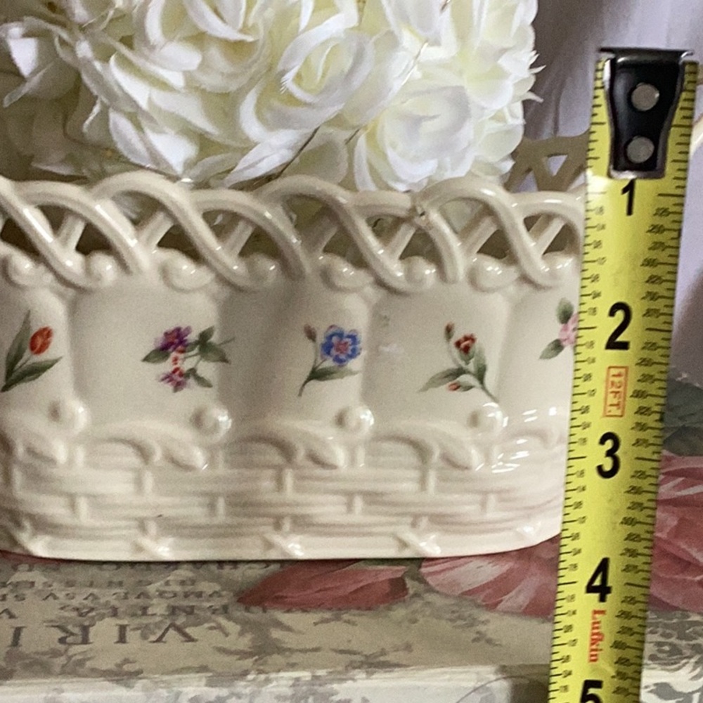 Lenox Posy Basket - Picture 7 of 9